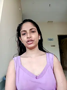 Desire queenn online show from September 13, 2025, 8:03 am