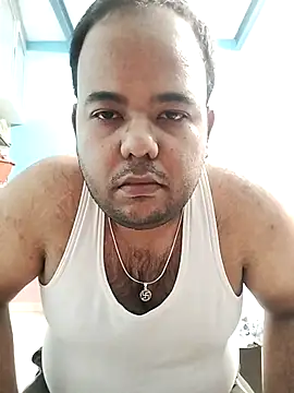 Snapshot of BromidicTrailing chatting on November 7, 2025, 7:46 am BromidicTrailing online show from November 7, 2025, 7:46 am