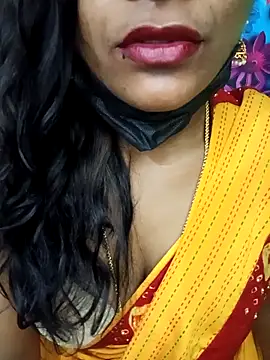 Snapshot of Divya_Spandhana_90 chatting on October 14, 2025, 6:30 pm Divya Spandhana 90 online show from October 14, 2025, 6:30 pm