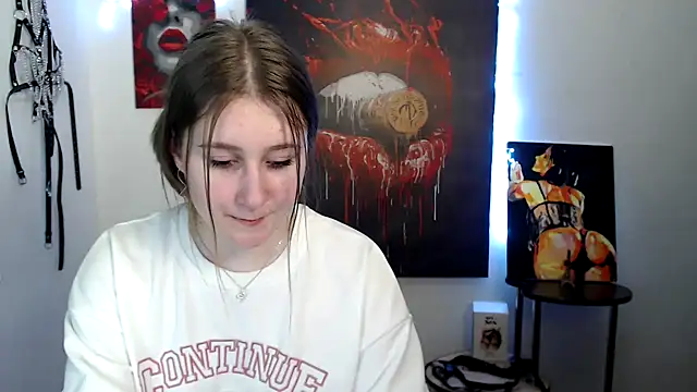 Milka kamila online show from March 2, 2026, 2:57 pm