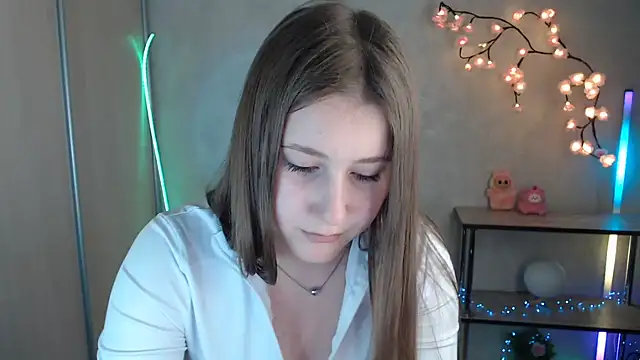 Milka kamila online show from May 26, 2026, 12:36 pm