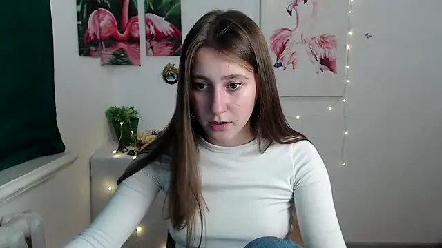 Snapshot of Milka_kamila chatting on October 12, 2025, 12:50 pm Milka kamila online show from October 12, 2025, 12:50 pm