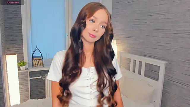 NedraLober online show from October 3, 2025, 7:21 am