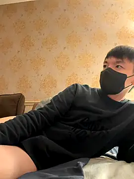 kaikai1335 online show from December 14, 2025, 8:20 am