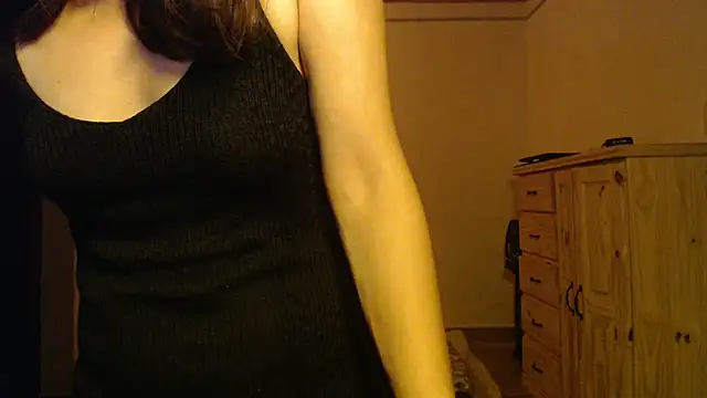 Snapshot of Missforever chatting on March 8, 2026, 2:04 am Missforever online show from March 8, 2026, 2:04 am