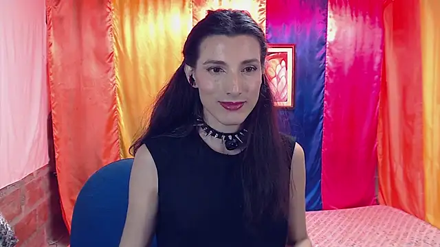 Snapshot of Moira-Hot chatting on February 14, 2026, 12:11 am Moira-Hot online show from February 14, 2026, 12:11 am