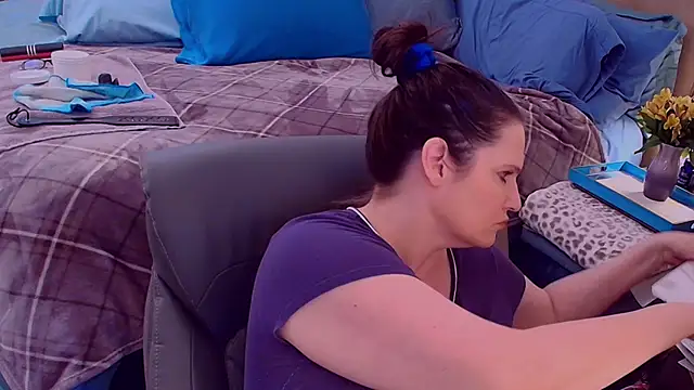 ninajaymes online show from September 27, 2025, 9:54 pm