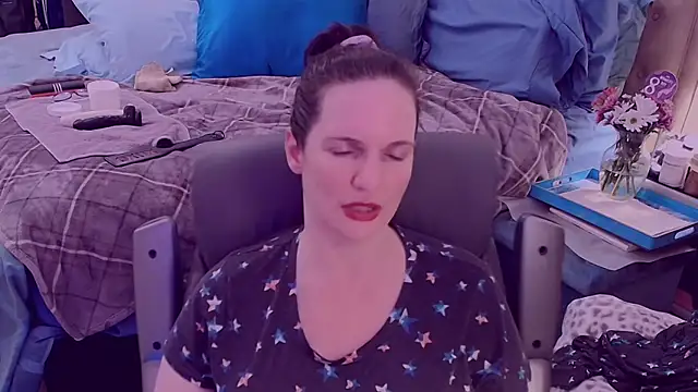 ninajaymes online show from March 5, 2025, 9:05 am