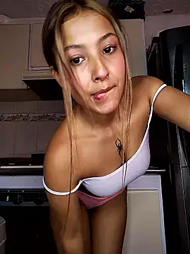 ShadenSx online show from December 2, 2025, 4:09 pm