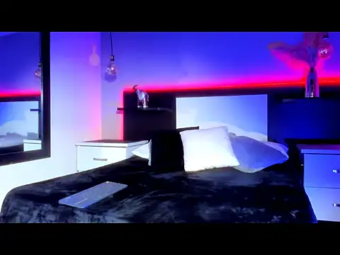 eriikjoness online show from December 4, 2025, 6:40 pm