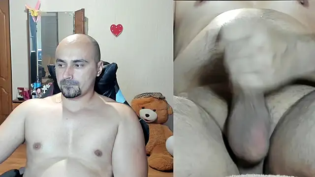 Snapshot of Gri_SH chatting on September 28, 2025, 9:44 pm Gri SH online show from September 28, 2025, 9:44 pm