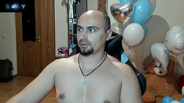 Snapshot of Gri_SH chatting on October 26, 2025, 7:14 pm Gri SH online show from October 26, 2025, 7:14 pm