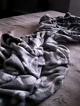 NiceBadgera online show from October 11, 2025, 10:22 pm