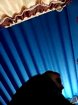 1C2AM22 online show from October 24, 2025, 11:42 am