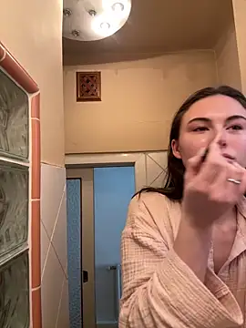 SophiiaStarr online show from March 11, 2026, 11:37 am