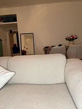 SophiiaStarr online show from April 10, 2026, 7:10 pm