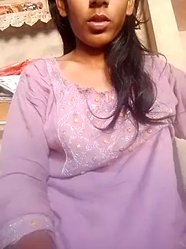 Snapshot of Riya_patola chatting on September 25, 2025, 3:45 am Riya patola online show from September 25, 2025, 3:45 am