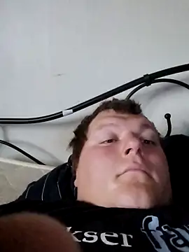 Rubenemil25 online show from September 9, 2025, 8:35 am