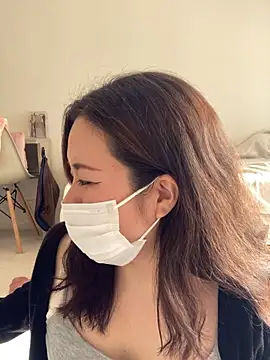 Snapshot of NATSUMI00 chatting on October 23, 2025, 5:39 am NATSUMI00 online show from October 23, 2025, 5:39 am