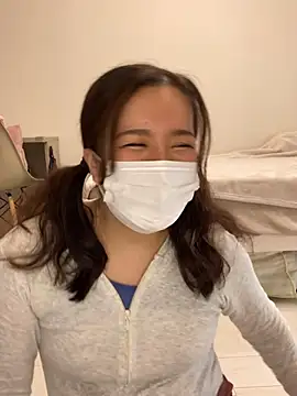 Snapshot of NATSUMI00 chatting on October 16, 2025, 5:38 am NATSUMI00 online show from October 16, 2025, 5:38 am