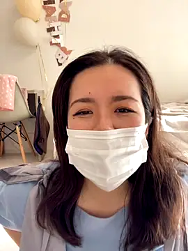 Snapshot of NATSUMI00 chatting on October 9, 2025, 5:41 am NATSUMI00 online show from October 9, 2025, 5:41 am