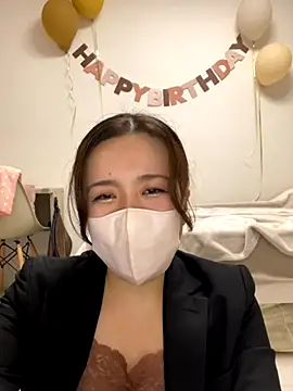 Snapshot of NATSUMI00 chatting on October 11, 2025, 11:55 am NATSUMI00 online show from October 11, 2025, 11:55 am