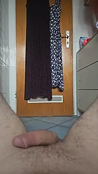 Snapshot of LAB_Secret chatting on November 9, 2025, 8:07 am LAB Secret online show from November 9, 2025, 8:07 am