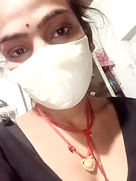 Sharmili xx online show from October 18, 2025, 11:07 pm