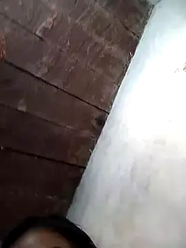 Snapshot of Sonam_shinde chatting on November 5, 2025, 8:17 am Sonam shinde online show from November 5, 2025, 8:17 am