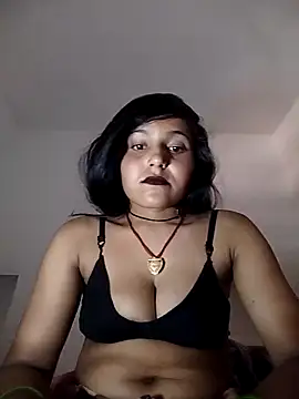 Snapshot of Sonam_shinde chatting on April 3, 2026, 7:59 am Sonam shinde online show from April 3, 2026, 7:59 am