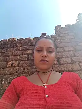 Snapshot of Sonam_shinde chatting on November 8, 2025, 6:17 am Sonam shinde online show from November 8, 2025, 6:17 am