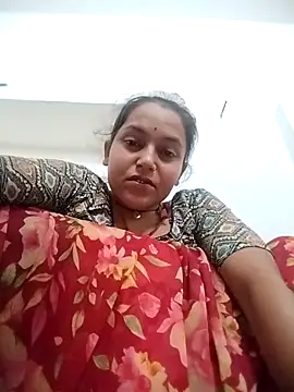 Snapshot of Sonam_shinde chatting on April 6, 2026, 6:42 pm Sonam shinde online show from April 6, 2026, 6:42 pm