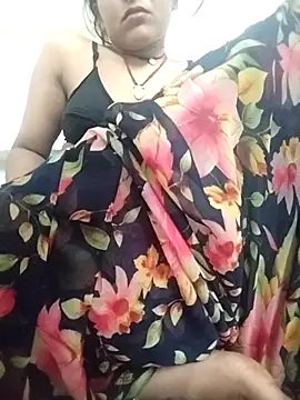 Snapshot of Sonam_shinde chatting on April 13, 2026, 7:29 pm Sonam shinde online show from April 13, 2026, 7:29 pm