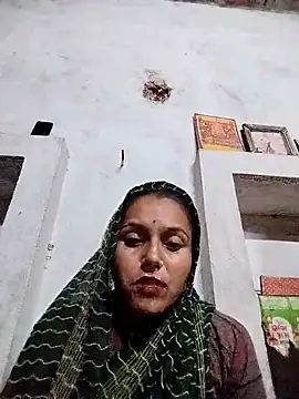 Snapshot of Sonam_shinde chatting on October 29, 2025, 10:31 pm Sonam shinde online show from October 29, 2025, 10:31 pm