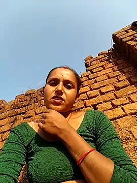 Snapshot of Sonam_shinde chatting on November 11, 2025, 10:10 am Sonam shinde online show from November 11, 2025, 10:10 am