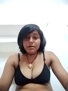 Snapshot of Sonam_shinde chatting on April 1, 2026, 5:21 pm Sonam shinde online show from April 1, 2026, 5:21 pm