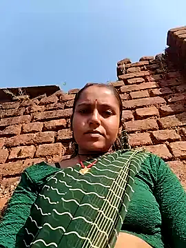 Snapshot of Sonam_shinde chatting on November 15, 2025, 9:13 am Sonam shinde online show from November 15, 2025, 9:13 am