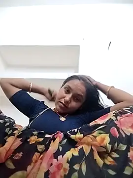 Snapshot of Sonam_shinde chatting on April 15, 2026, 4:33 pm Sonam shinde online show from April 15, 2026, 4:33 pm