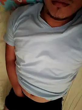 Alexboy022025 online show from September 14, 2025, 5:02 pm