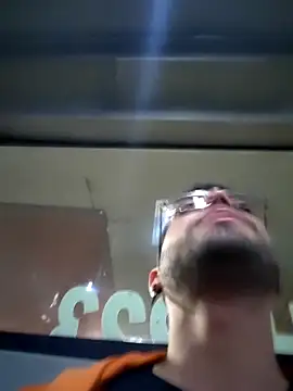 DanteWinter online show from November 14, 2025, 2:15 am