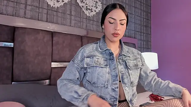 AmaaraRosse online show from October 24, 2025, 1:32 pm