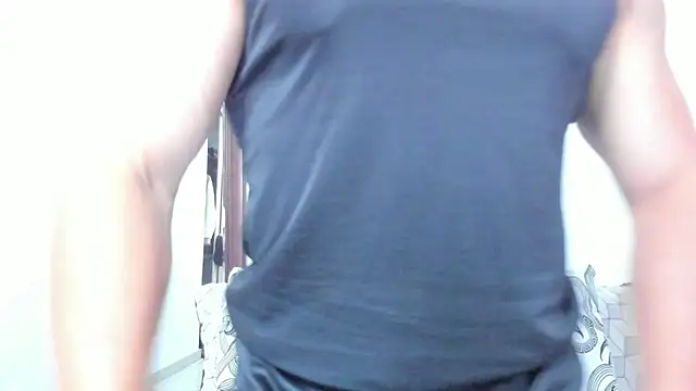 Snapshot of KingLevi01 chatting on March 15, 2026, 9:11 pm KingLevi01 online show from March 15, 2026, 9:11 pm