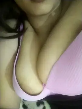 Soltaana online show from March 15, 2026, 9:55 pm