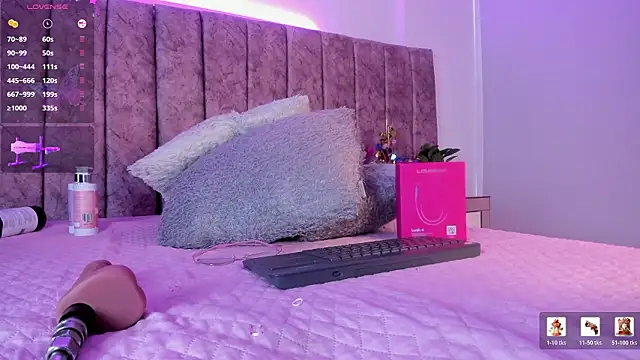 Snapshot of Ambeer_fox_ chatting on April 1, 2026, 1:41 pm Ambeer fox online show from April 1, 2026, 1:41 pm