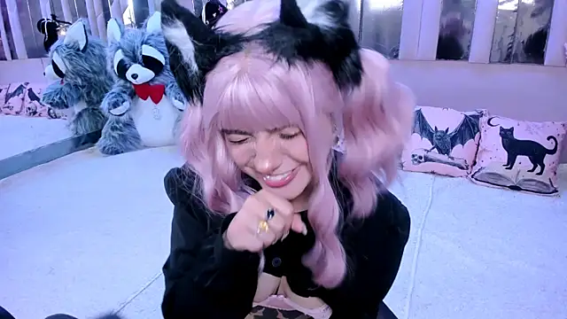 BizzyNoar online show from March 29, 2026, 6:37 am