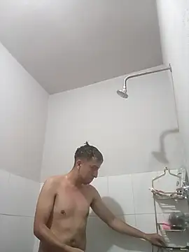 aczinovelez342 online show from September 13, 2025, 4:45 am