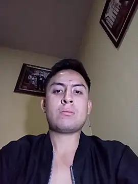 aczinovelez342 online show from September 11, 2025, 5:07 am