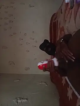 Pondo10 online show from November 19, 2025, 1:44 pm