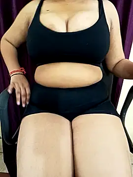 Snapshot of Sexiest_Nataliya chatting on September 17, 2025, 5:42 am Sexiest Nataliya online show from September 17, 2025, 5:42 am