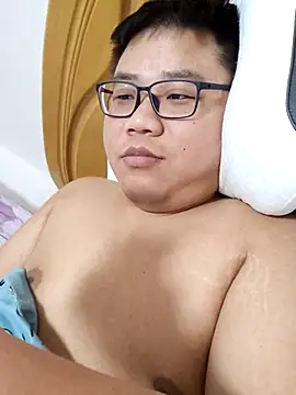  KaiXin  online show from November 18, 2025, 3:15 pm